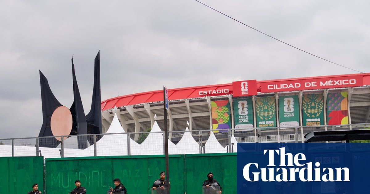 سایه اعتصاب معلمان بر جشن جام جهانی در مکزیکوسیتی