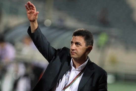 Ghalenoei Accepts Criticism and Asks for Time to Build the National Team