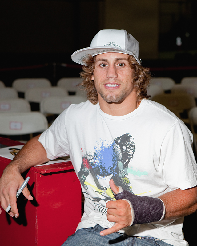 Umar Nurmagomedov and Urijah Faber to Wrestle in Abu Dhabi