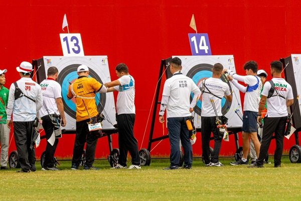 Two Iranian archers eliminated at start of 10th day of Asian Games