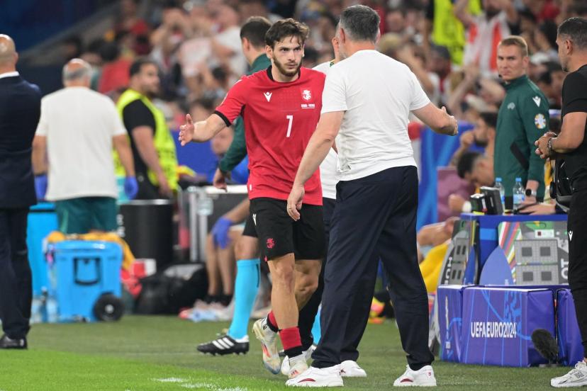 Sagnol’s Georgia tenure ends; Kvaratskhelia pays tribute to dismissed coach