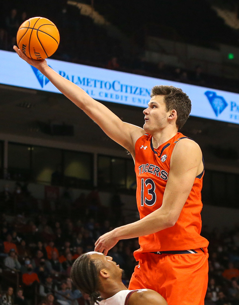 Walker Kessler Joins the Lakers, Believes His New Team Can Win a Championship