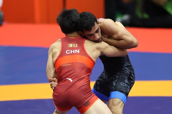 Abbaspour Reaches Asian Games Semifinals With Win Over Indian Opponent