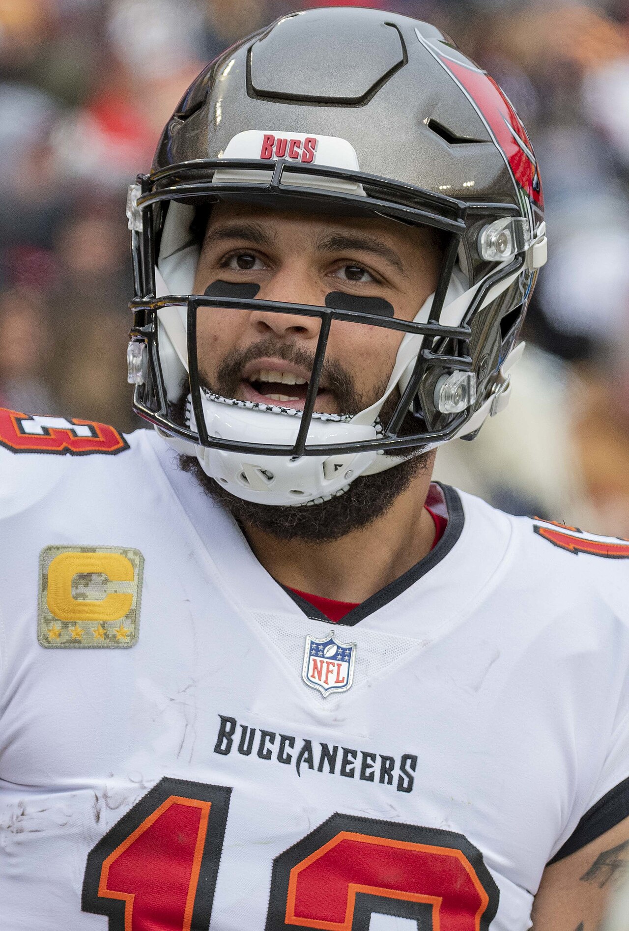 Rib injury rules Mike Evans out of game against Cardinals