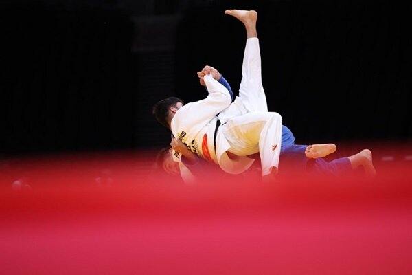 Parhizgar wins in judo repechage; bronze hopes remain alive