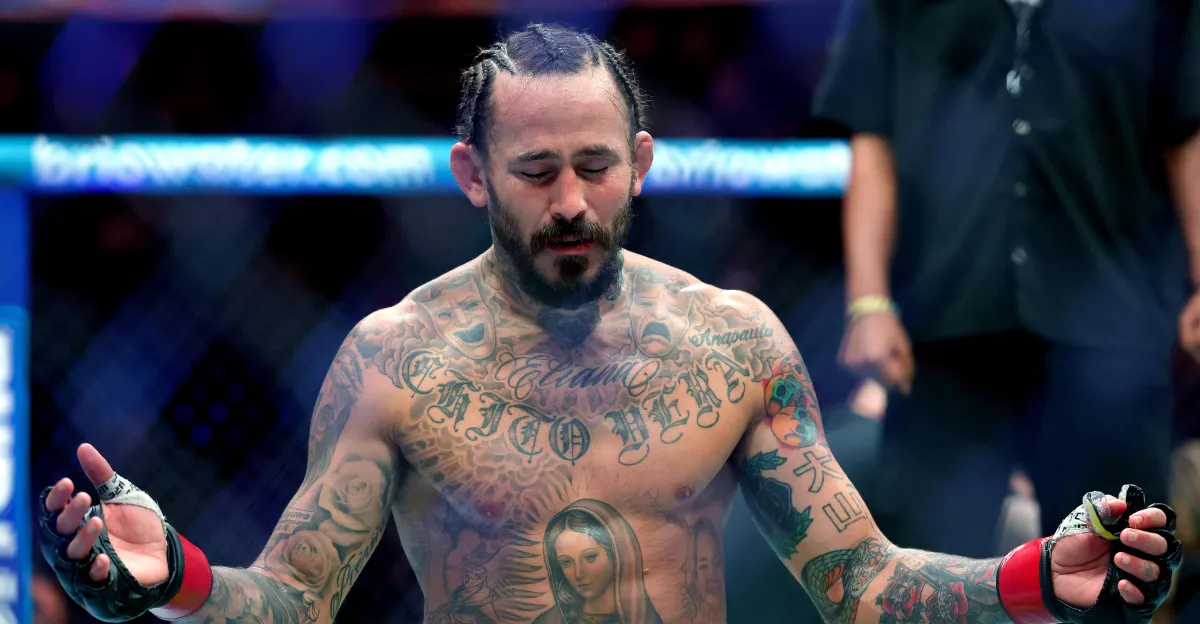 بازگشت مارلون ورا به مسیر پیروزی در UFC 331