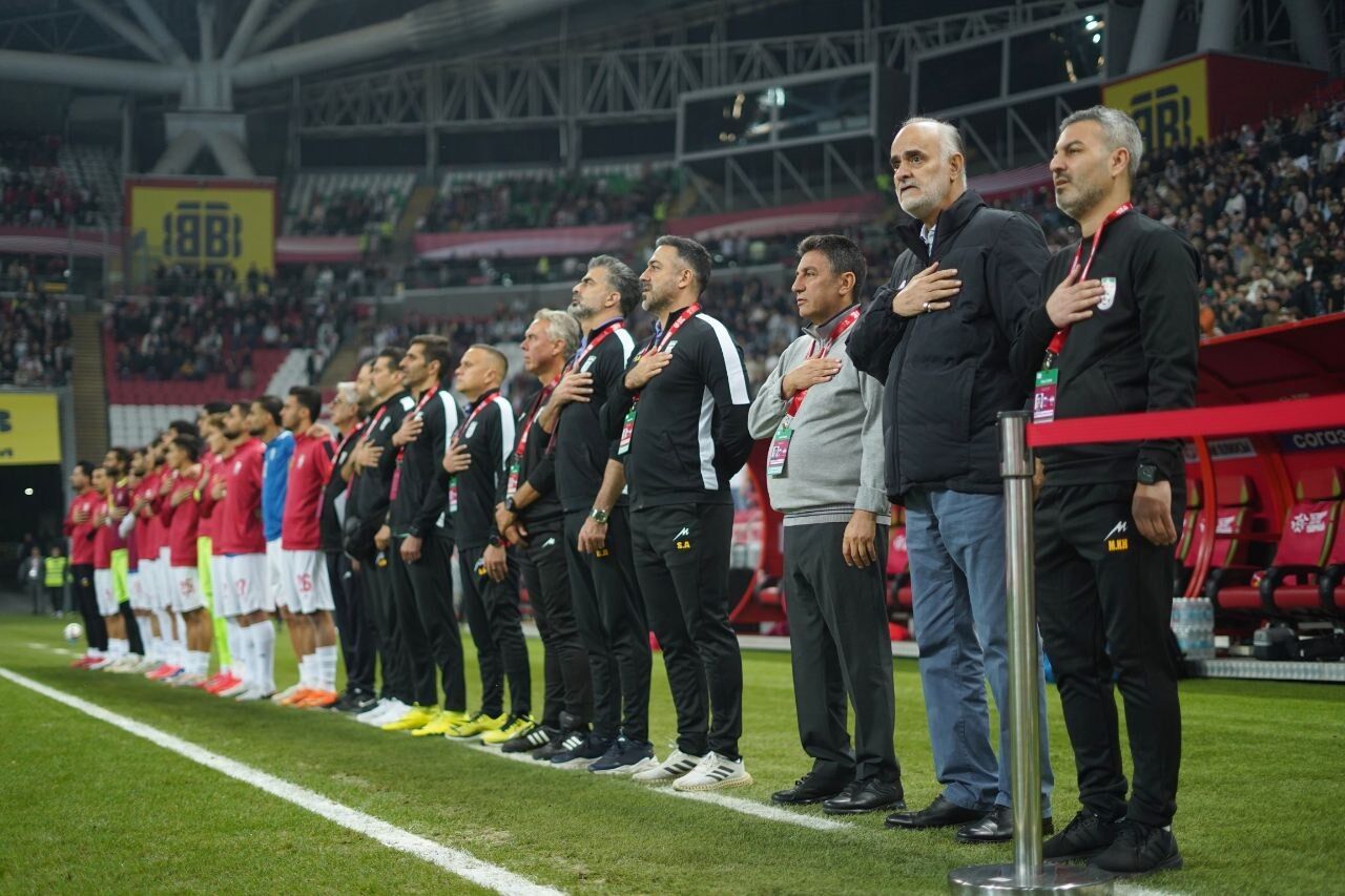Iran defeated by Russia; Ghalenoei criticized players