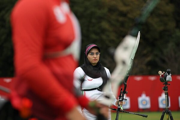 Mobina Fallah reaches the last 16 in recurve at the Asian Games